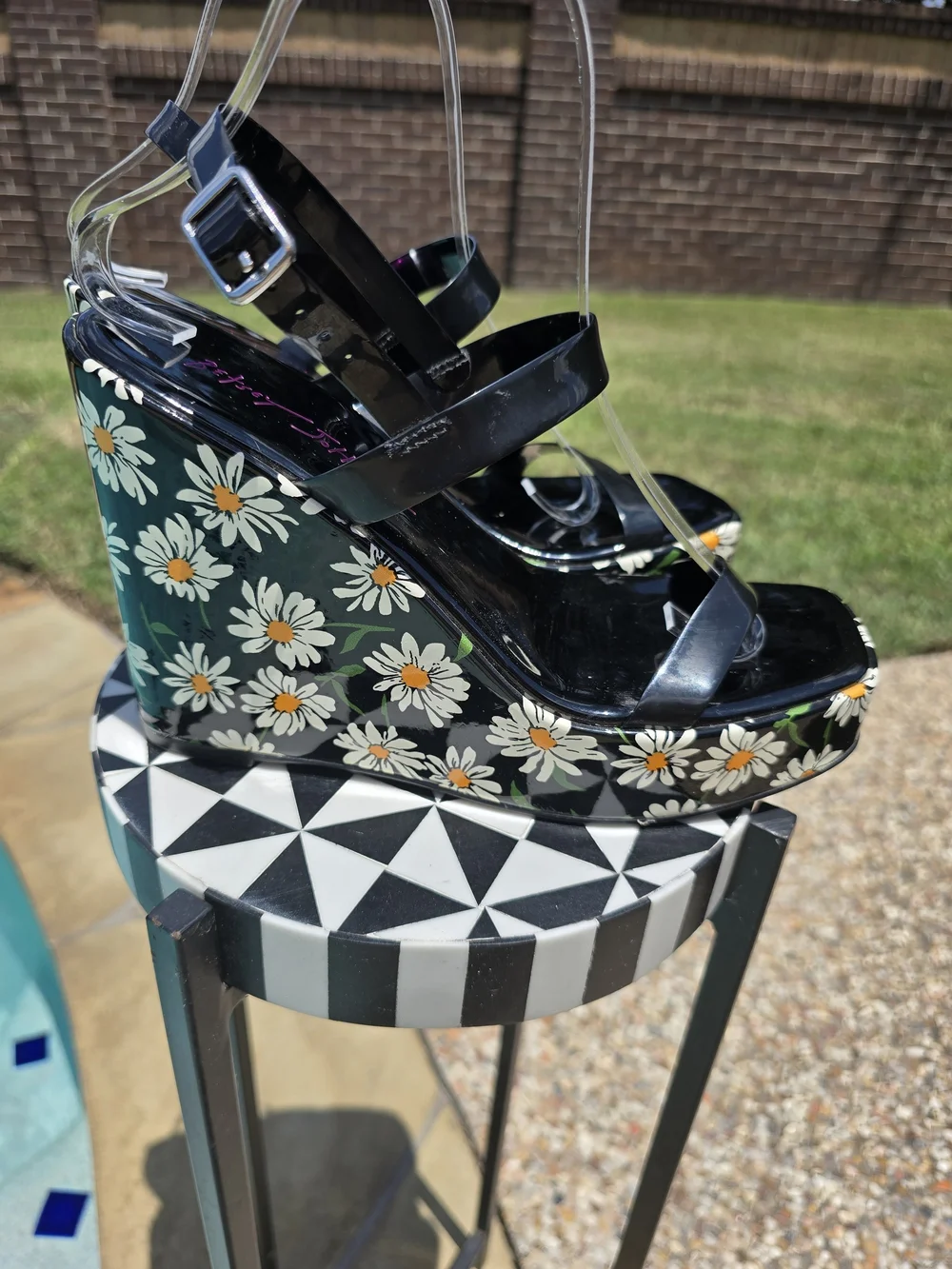Betsey Johnson Black Patent Daisy Platform Wedge Sandals